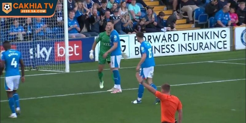 Trận Đấu Bóng Đá Lâu Nhất Lịch Sử Khiến Cả Thế Giới Sững Sờ! 1 Trận đấu bóng đá lâu nhất lịch sử nước Anh