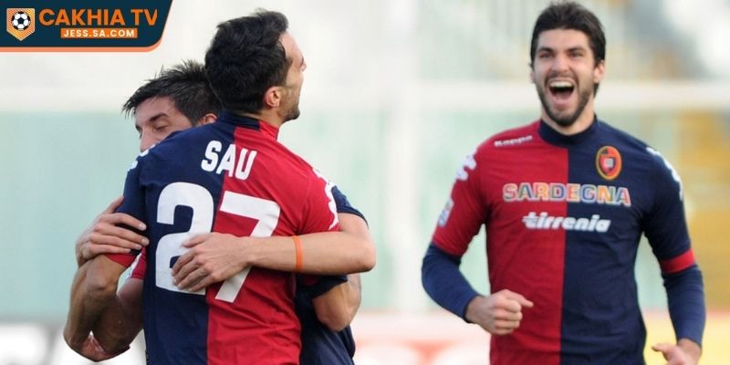 Soi Kèo Cagliari Vs Napoli 22/03/2026 - Cuộc Chiến Quan Trọng Tại Serie A 2 Hàng thủ Cagliari bộc lộ nhiều khoảng trống đáng lo